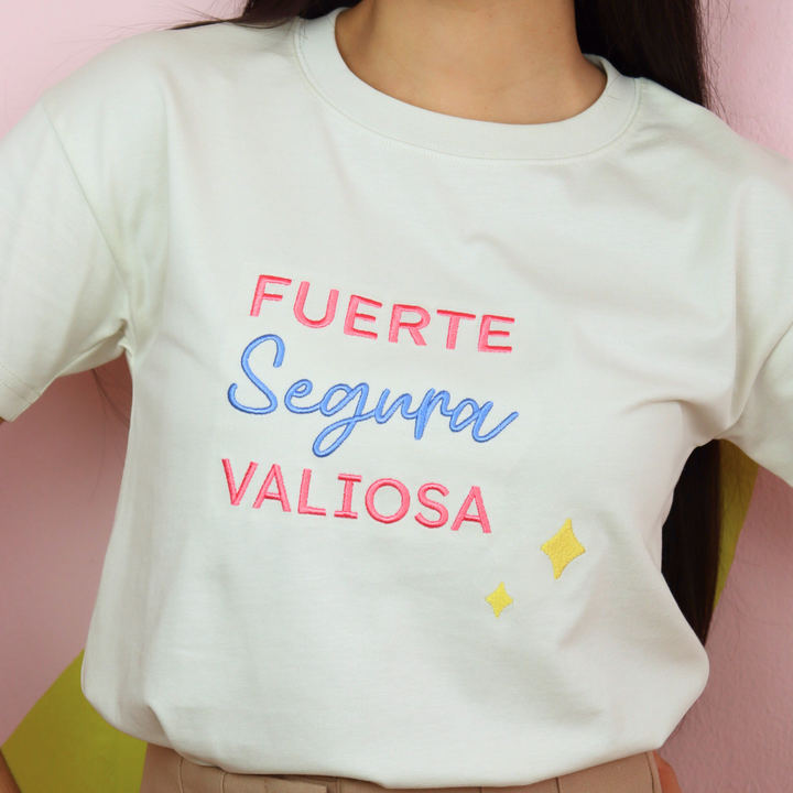 Camisa Fuerte, Segura, Valiosa - beige - bordado - S, M, L, XL - corre pequeña