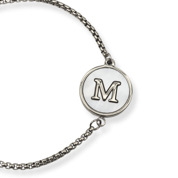 Pulsera con inicial - PLATA y blanco - letras A a Z - ajustable