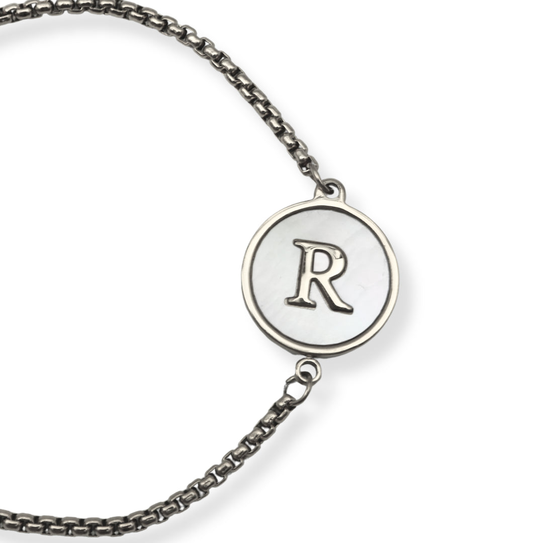 Pulsera con inicial - PLATA y blanco - letras A a Z - ajustable