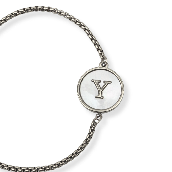 Pulsera con inicial - PLATA y blanco - letras A a Z - ajustable