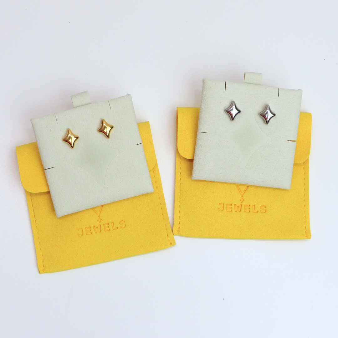 Aretes Línea Exclusiva de Y - Studs (dormilonas) - oro o plata